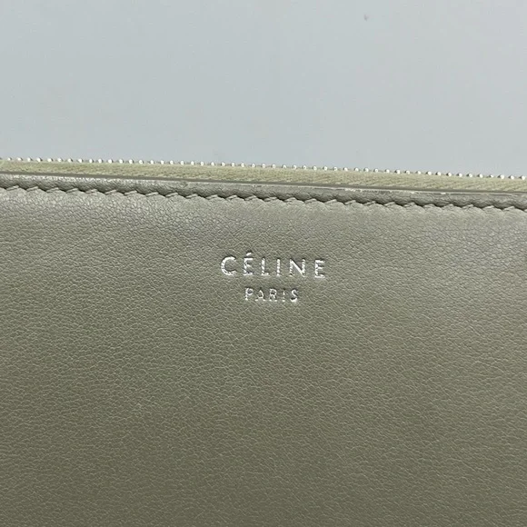 EUC Céline Tan and Pale Green Long Wallet - Picture 2 of 12